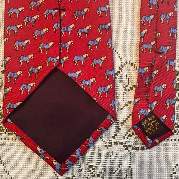 Alynn Neckwear Horse with Blanket Red / Blue Silk Tie 59" L 4" W Equestrian USA - Picture 3 of 8